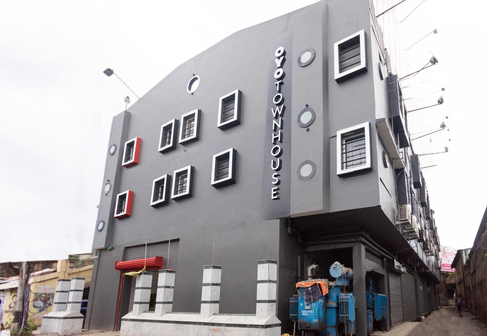 Townhouse Hotel Mannat International Kolkata Bagian luar foto